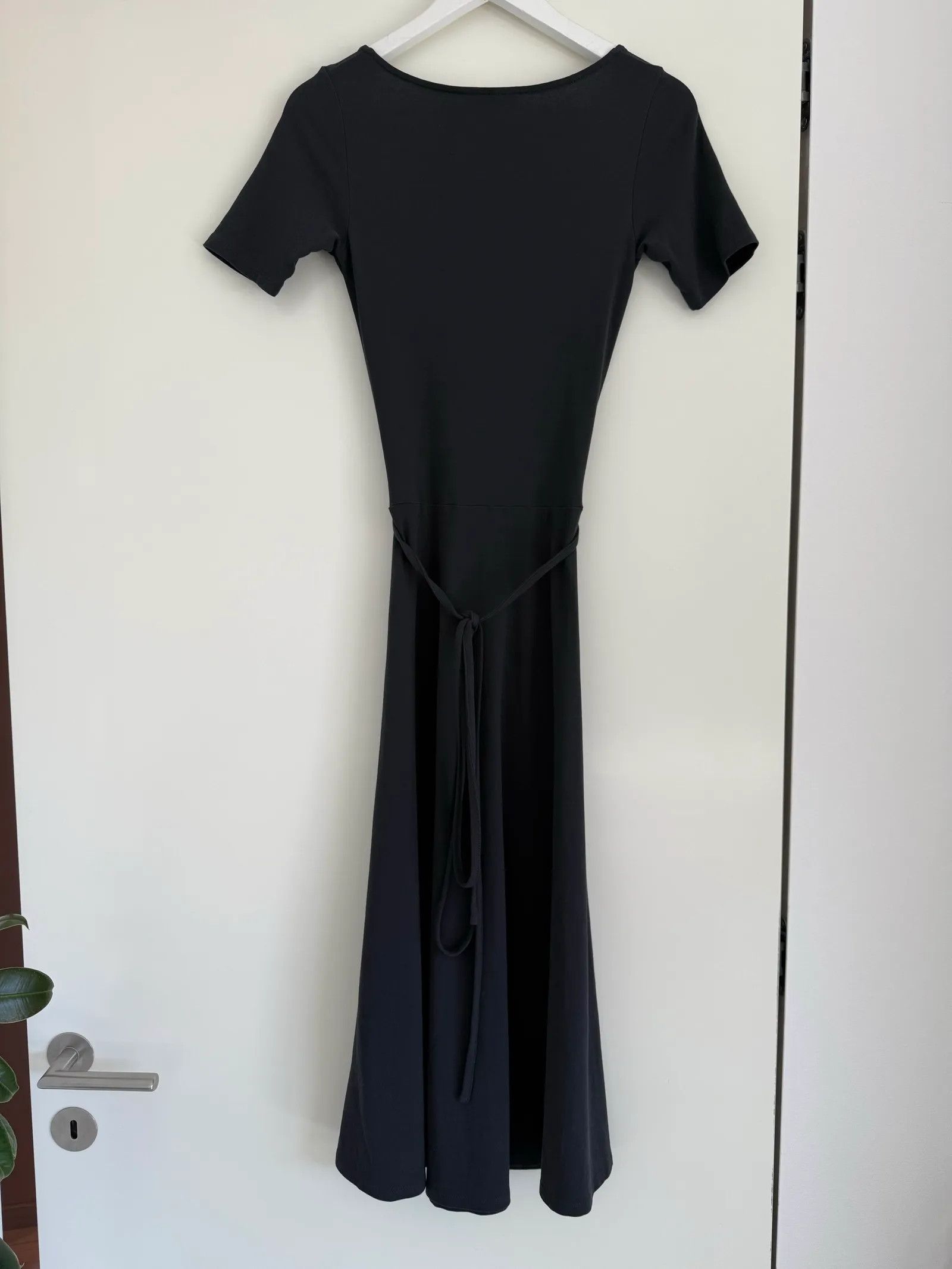 Vince Vince Dress Size XS / US 0-2 / IT 36-38 - 4 Thumbnail