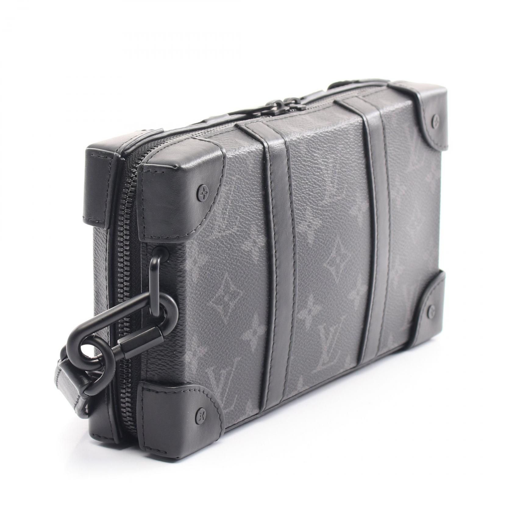 Louis Vuitton Louis Vuitton Louis Vuitton Soft Trunk Wallet Monogram Shoulder Bag Canvas Crossbody Bag M69838 Size ONE SIZE - 2 Thumbnail