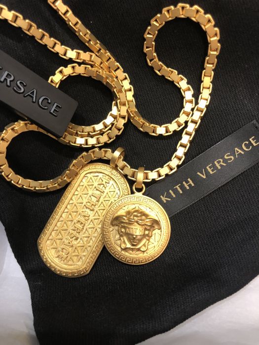 Versace chain hotsell dog tag