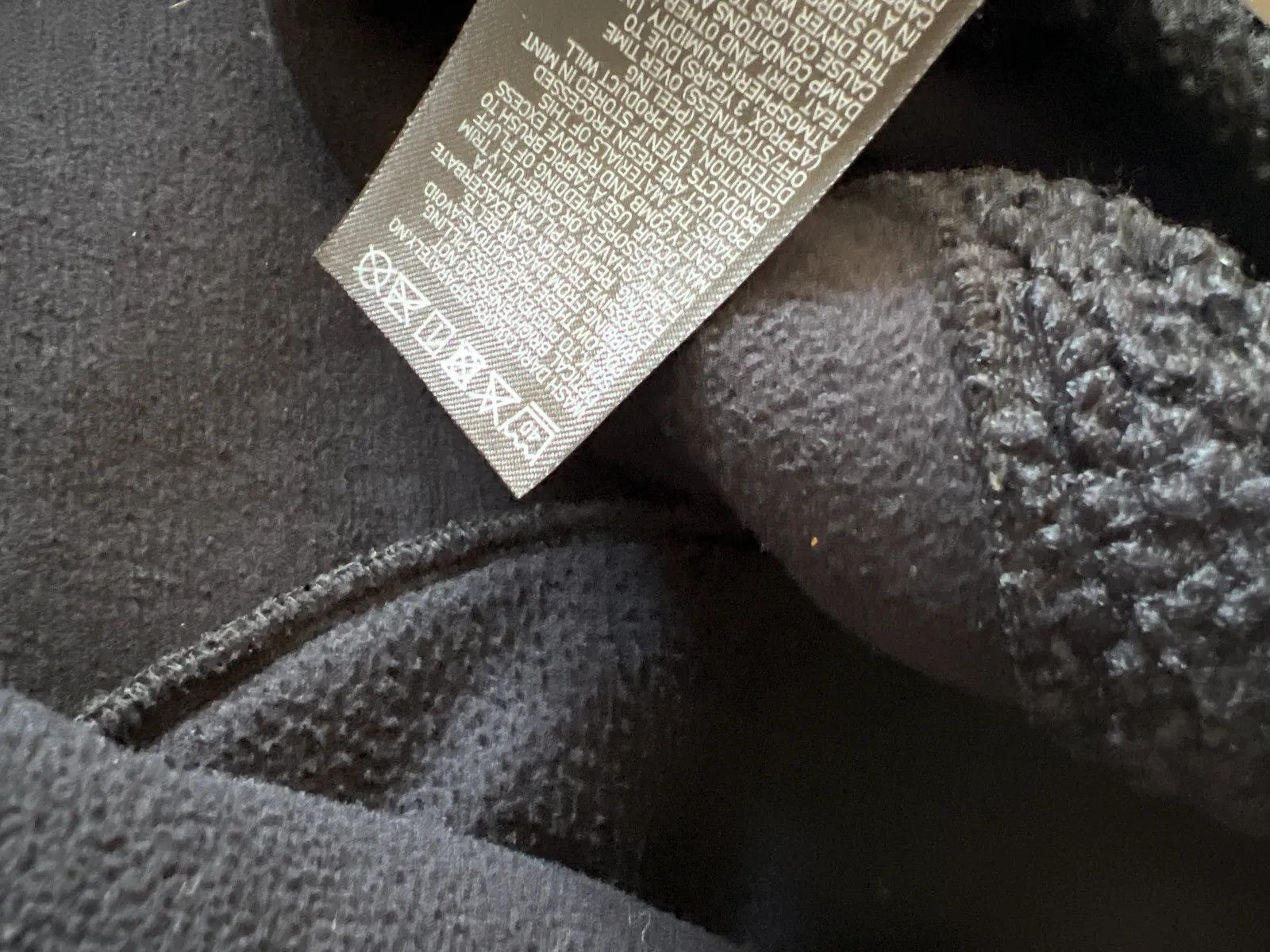 Uniqlo Uniqlo Jacket Size L / US 10 / IT 46 - 3 Thumbnail