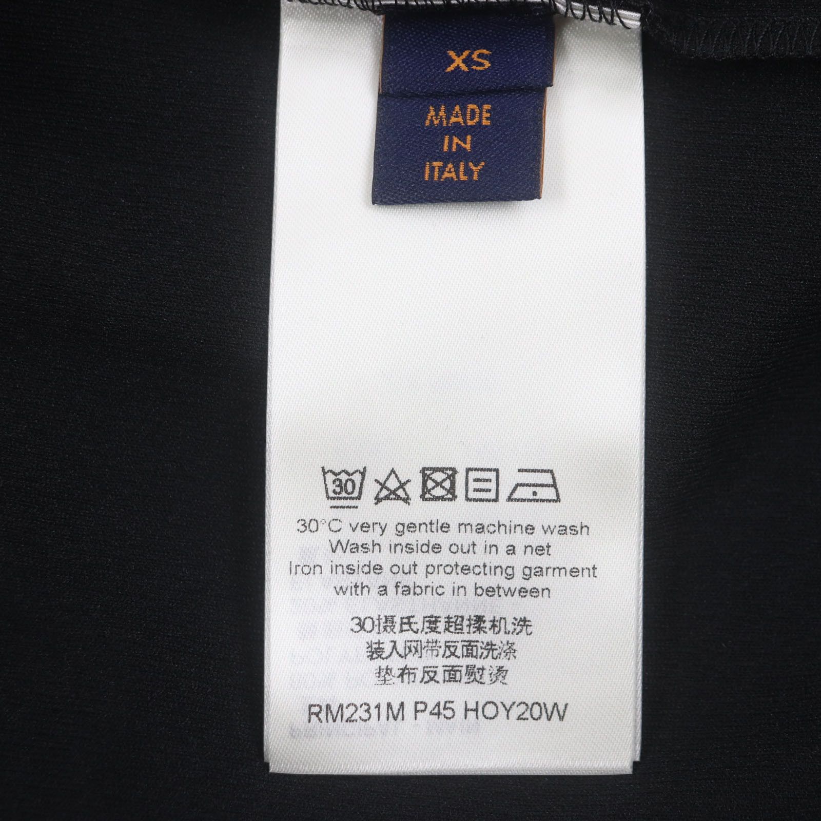 Louis Vuitton Louis Vuitton Louis Vuitton Snow Technical Polyester T-shirt Others T-Shirts RM231M DUTY FREE for USA Size ONE SIZE - 5 Thumbnail