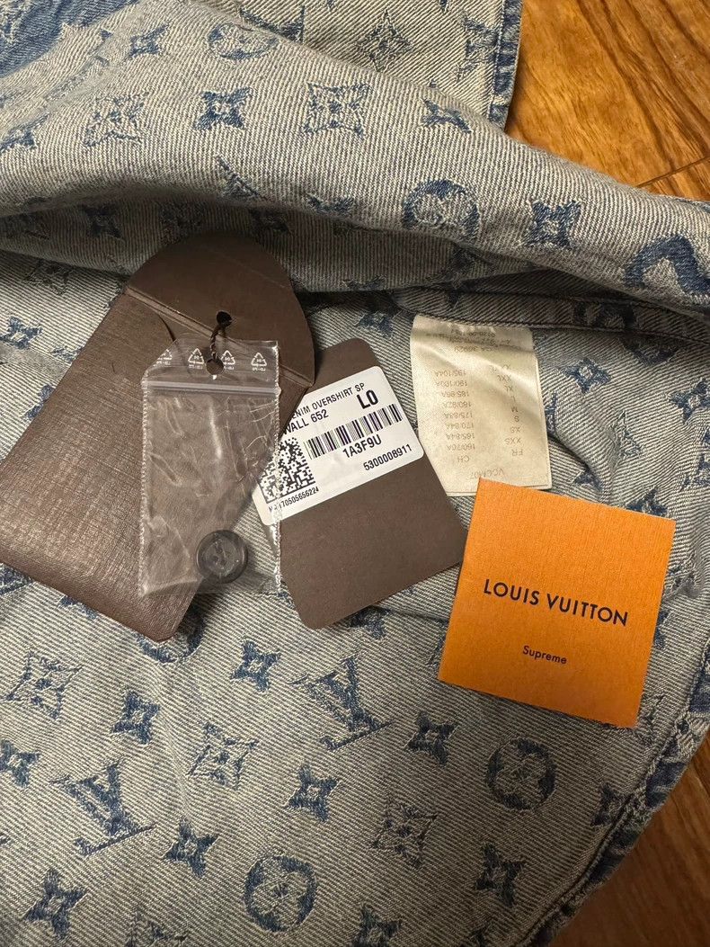 Louis Vuitton LV&Supreme Denim Baseball Shirt L Size US L / EU 52-54 / 3 - 5 Thumbnail