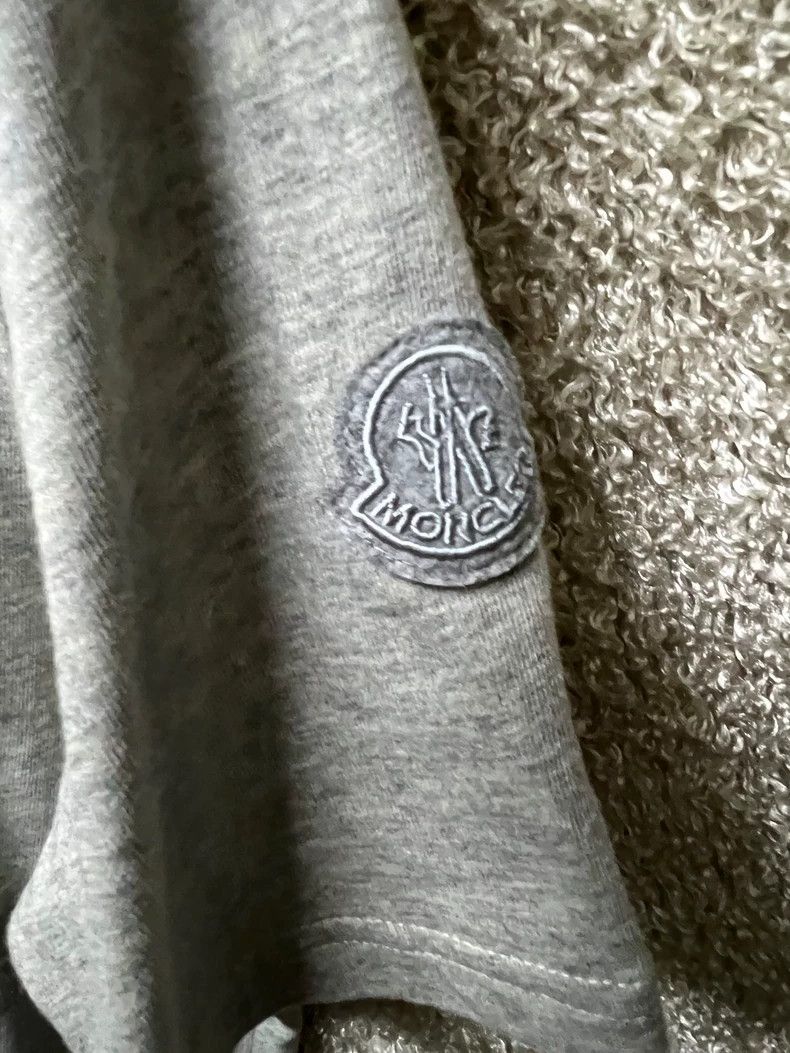 Moncler Moncler Men's Gray Short Sleeve T-Shirt Size US S / EU 44-46 / 1 - 2 Thumbnail