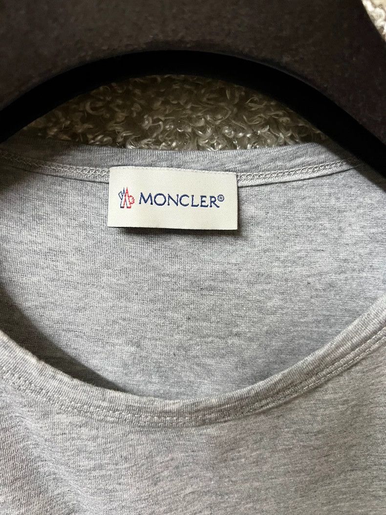 Moncler Moncler Men's Gray Short Sleeve T-Shirt Size US S / EU 44-46 / 1 - 5 Thumbnail