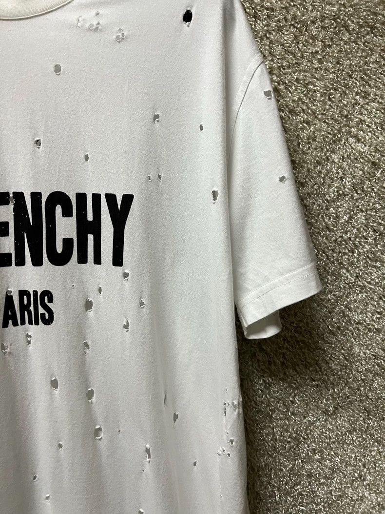 Givenchy Givenchy Paris Distressed White T-Shirt Size US XXS / EU 40 - 3 Thumbnail