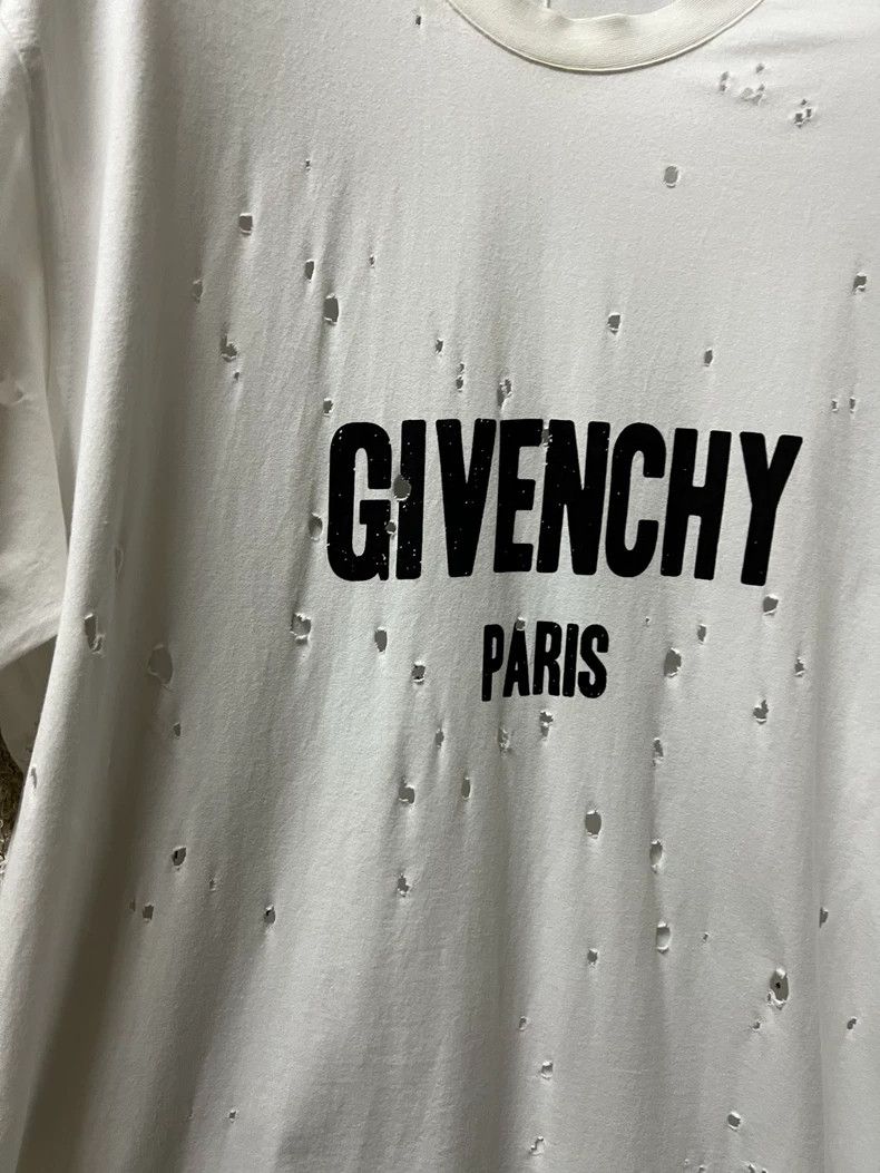 Givenchy Givenchy Paris Distressed White T-Shirt Size US XXS / EU 40 - 2 Thumbnail