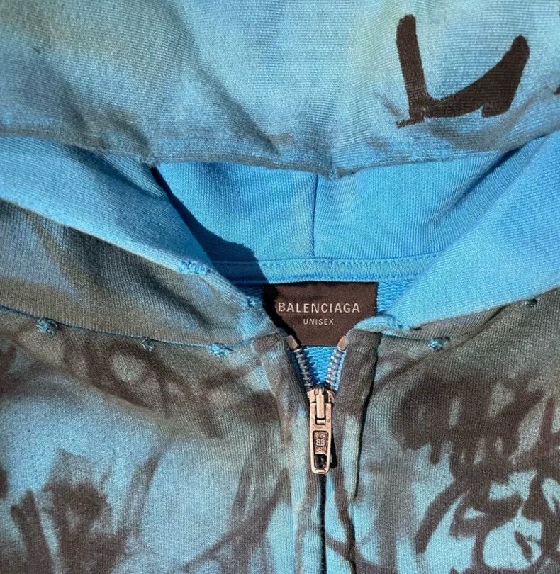 Balenciaga Balenciaga Manchester United Zip Hoodie Size US M / EU 48-50 / 2 - 3 Thumbnail