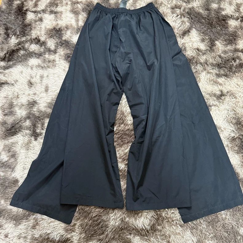 Balenciaga Balenciaga New Baggy Four-Leg Pants Size US 26 / EU 42 - 5 Thumbnail