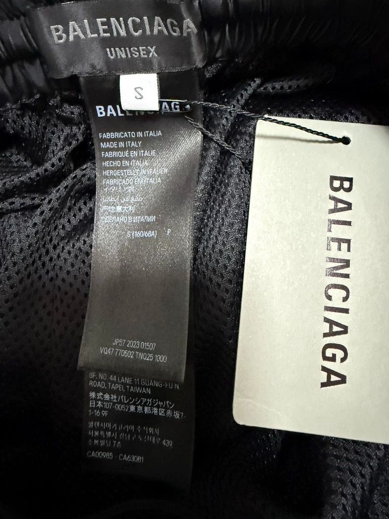 Balenciaga Balenciaga New Baggy Four-Leg Pants Size US 26 / EU 42 - 4 Thumbnail