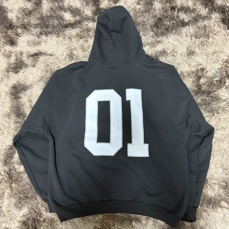 Balenciaga Balenciaga Loop Basketball Logo Hoodie Size US XXS / EU 40 - 4 Thumbnail