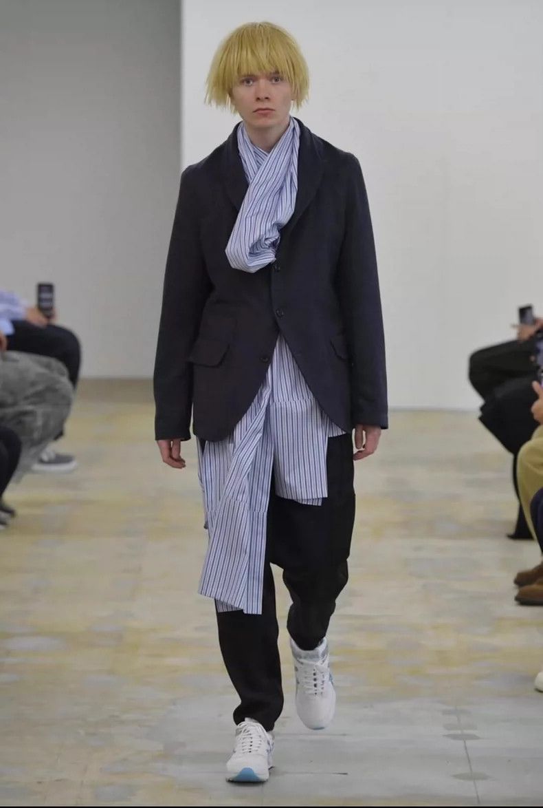 Comme des Garcons SHIRT Comme des Garcons padded black blazer Size US L / EU 52-54 / 3 - 2 Thumbnail