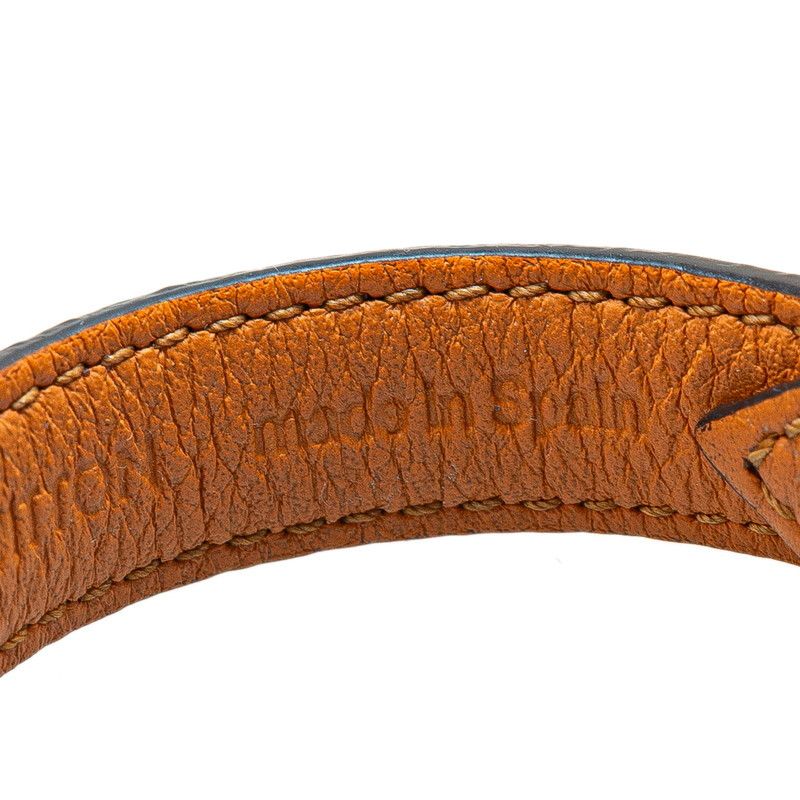 Louis Vuitton Louis Vuitton Louis Vuitton Essential V Monogram Bracelet Size 17 Canvas Bracelet M6042 Size ONE SIZE - 6 Thumbnail