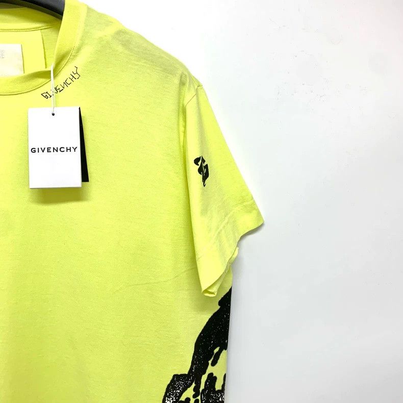 Givenchy Givenchy Neon Yellow Smiley Short Sleeve Tee Size US S / EU 44-46 / 1 - 7 Thumbnail