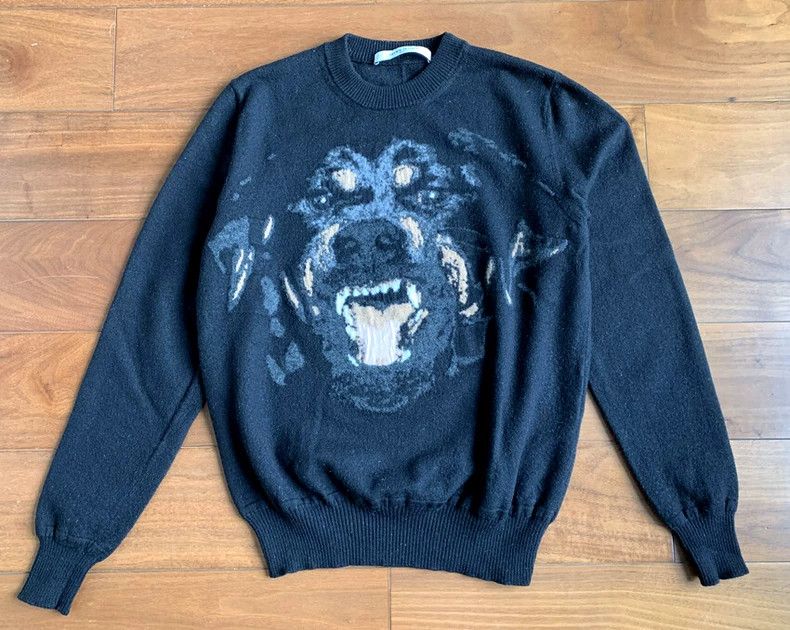 Givenchy 100% Wool Dog Head Sweater