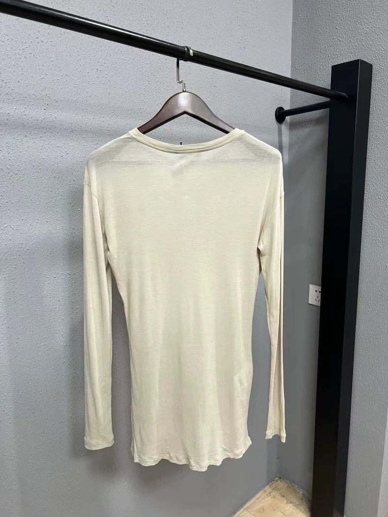 Miu Miu miumiu beige long sleeve top Size US S / EU 44-46 / 1 - 2 Thumbnail