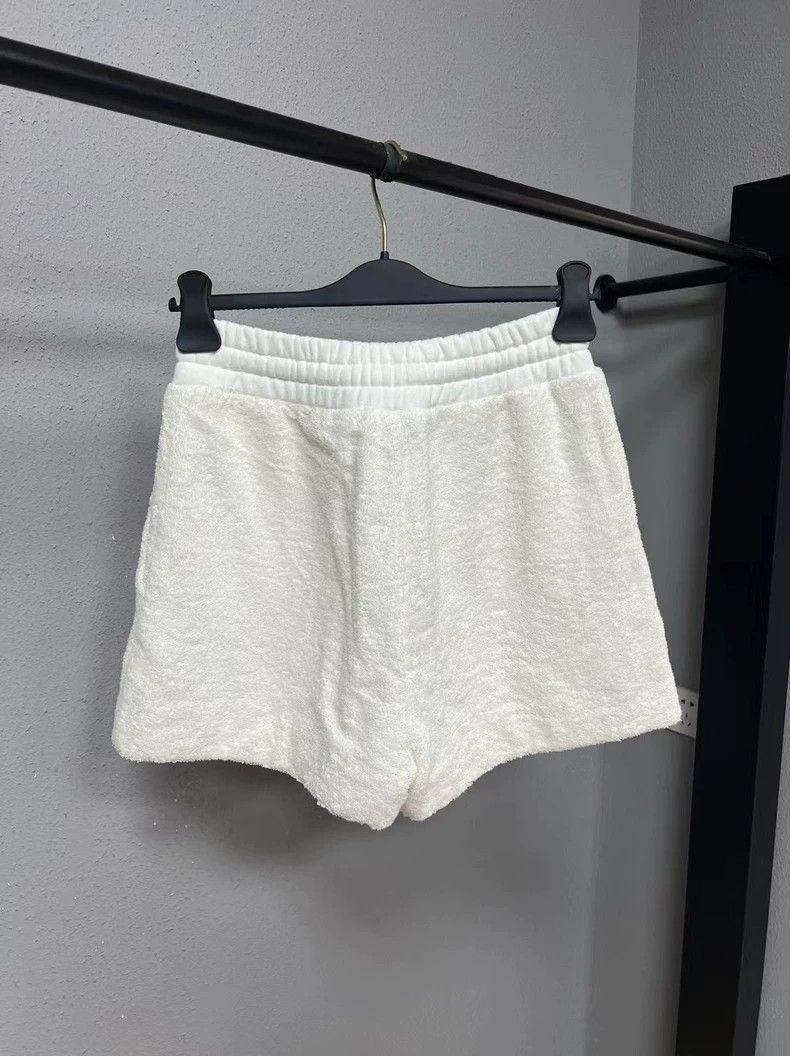 Miu Miu miumiu white towel shorts Size US 38 / EU 54 - 2 Thumbnail