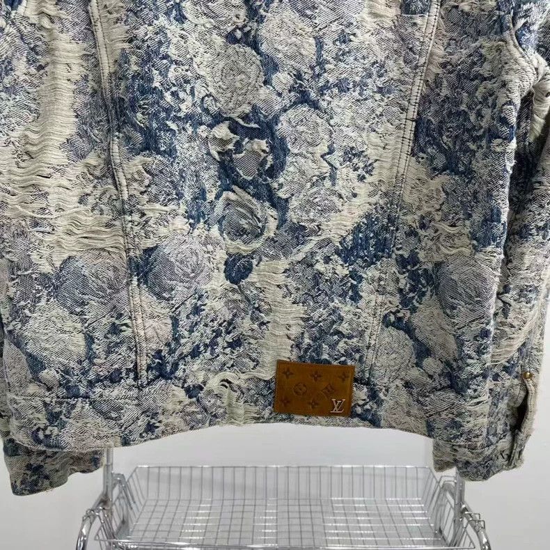 Louis Vuitton louis vuitton floral denim jacket Size US L / EU 52-54 / 3 - 3 Thumbnail