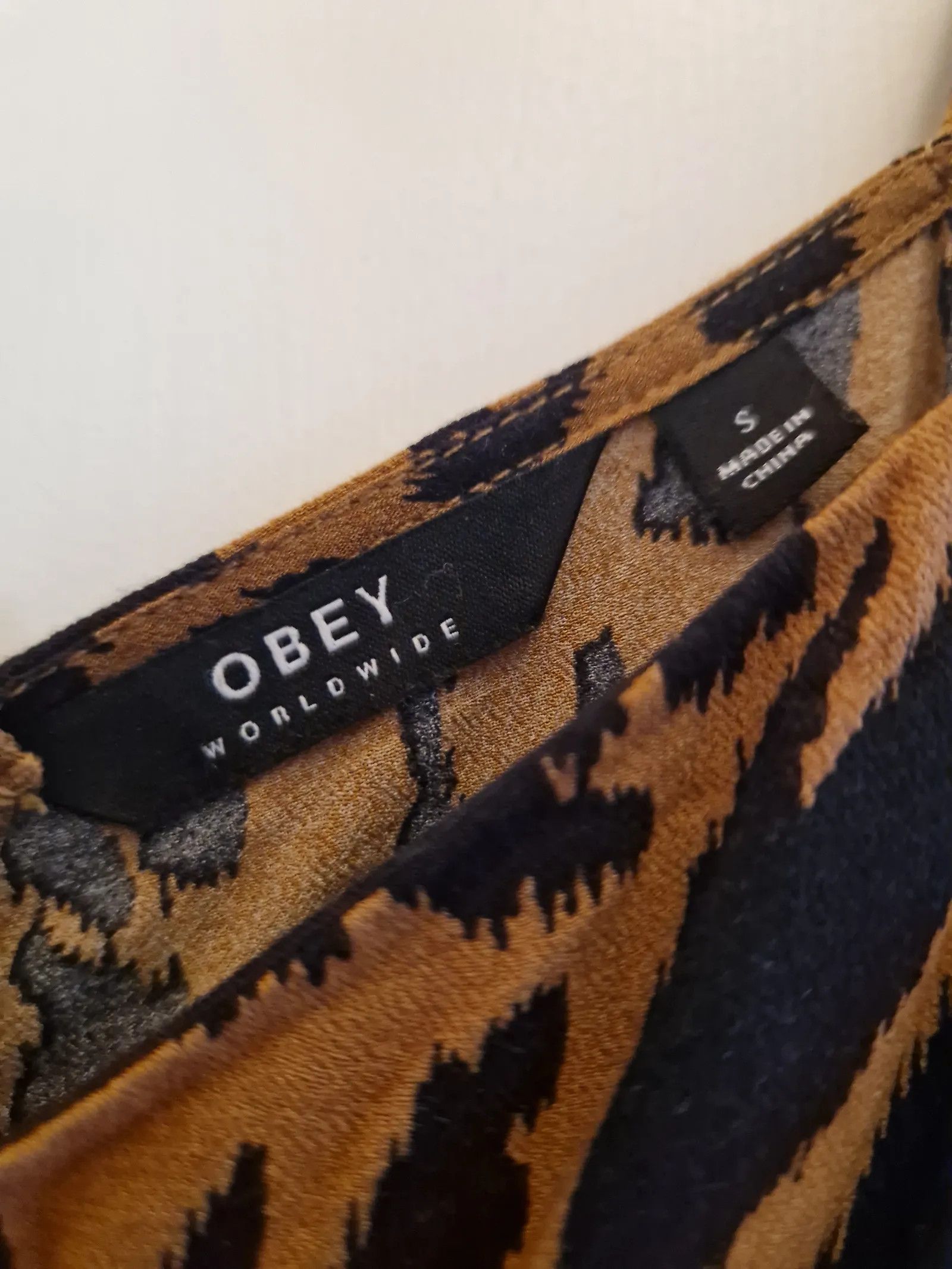 Obey Obey Dress Size S / US 4 / IT 40 - 2 Thumbnail