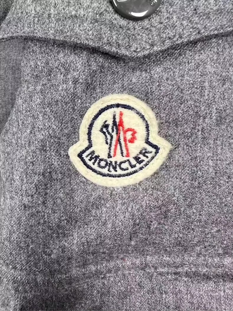 Moncler moncler gray maya down jacket Size US S / EU 44-46 / 1 - 3 Thumbnail