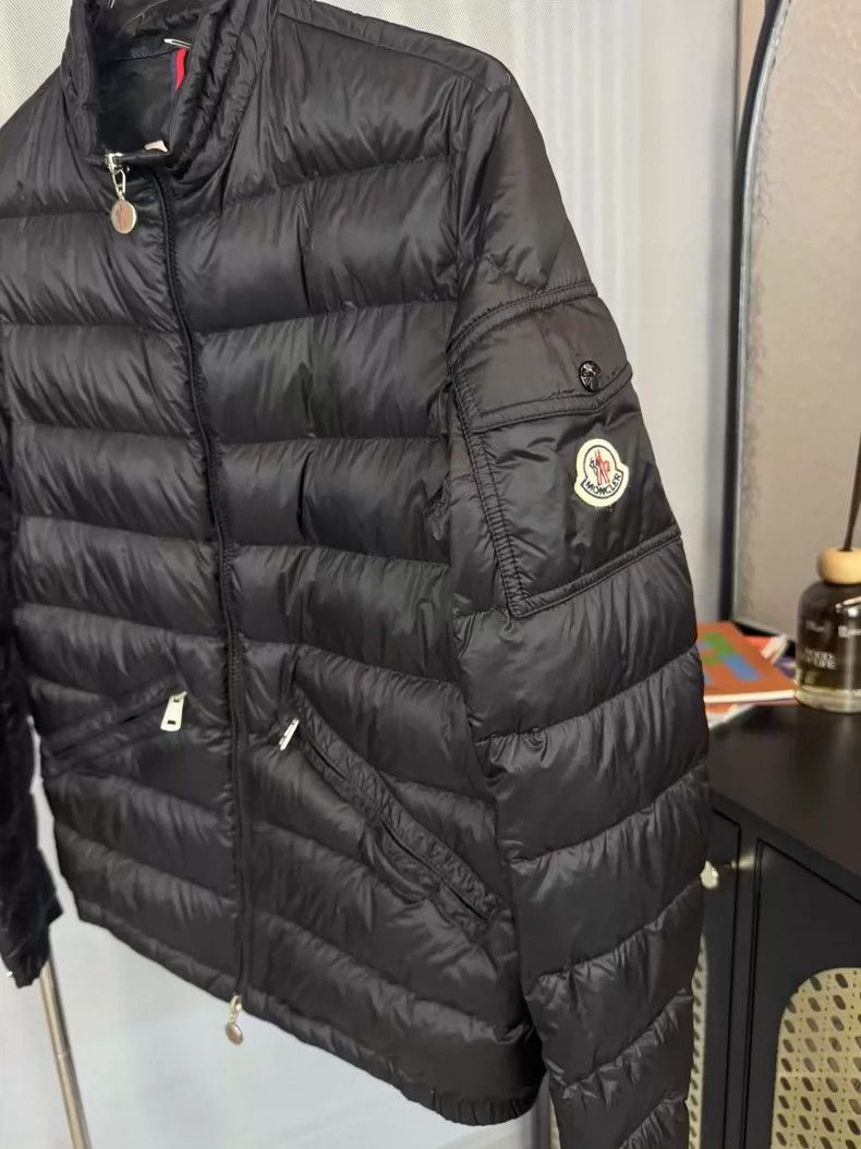 Moncler Moncler Agay light down jacket Size US M / EU 48-50 / 2 - 3 Thumbnail