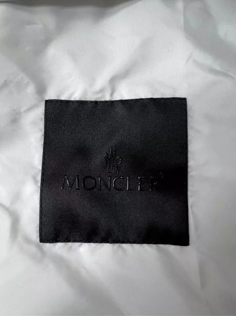 Moncler Moncler New Zip Logo Windbreaker Size US M / EU 48-50 / 2 - 4 Thumbnail