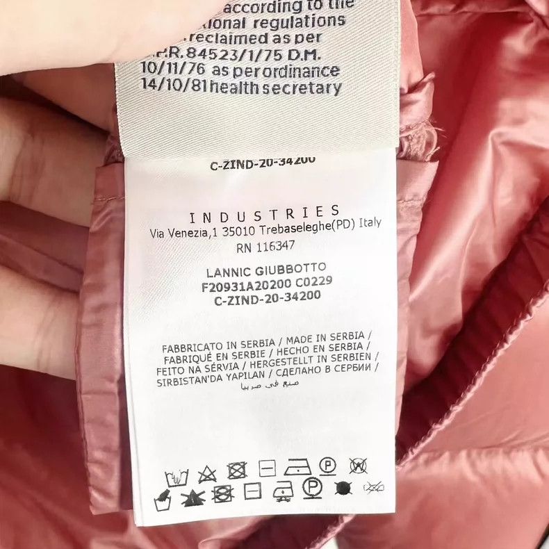 Moncler moncler pink down jacket new Size US L / EU 52-54 / 3 - 6 Thumbnail