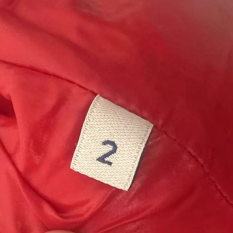 Moncler moncler red hooded down jacket Size US L / EU 52-54 / 3 - 5 Thumbnail