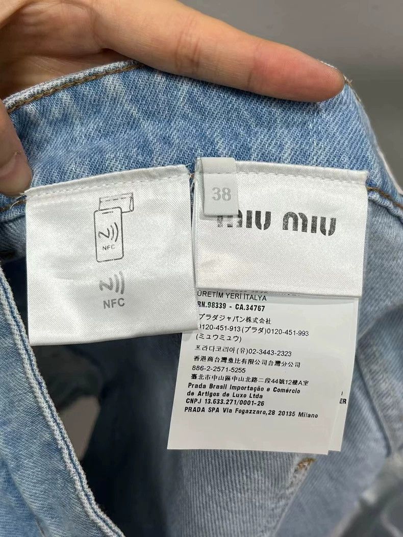 Miu Miu miumiu light blue denim shorts Size US 38 / EU 54 - 4 Thumbnail