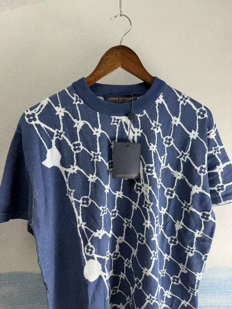 Louis Vuitton Louis Vuitton Blue Knit Short Sleeve M Size US M / EU 48-50 / 2 - 2 Thumbnail