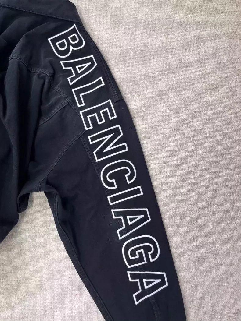 Balenciaga Balenciaga Black Logo Denim Jacket Size US M / EU 48-50 / 2 - 3 Thumbnail