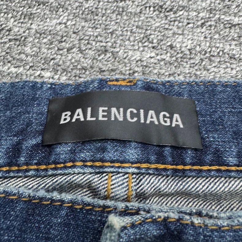 Balenciaga Balenciaga distressed denim jeans Size US 28 / EU 44 - 4 Thumbnail