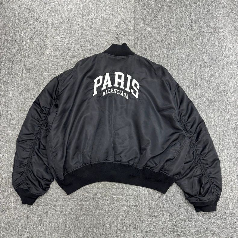 Balenciaga Balenciaga embroidered pilot jacket Size US S / EU 44-46 / 1 - 2 Thumbnail