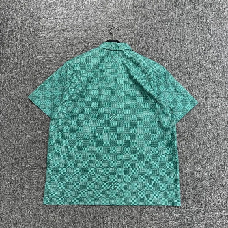 Louis Vuitton louis vuitton checkered short sleeve shirt Size US L / EU 52-54 / 3 - 2 Thumbnail
