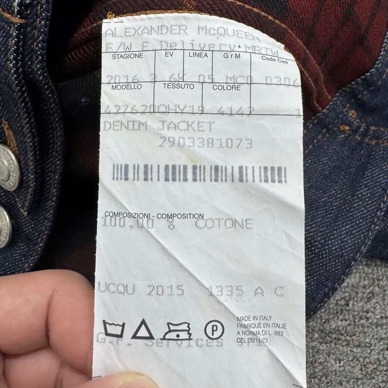 Alexander McQueen Alexander Mcqueen denim jacket with skull Size US L / EU 52-54 / 3 - 5 Thumbnail