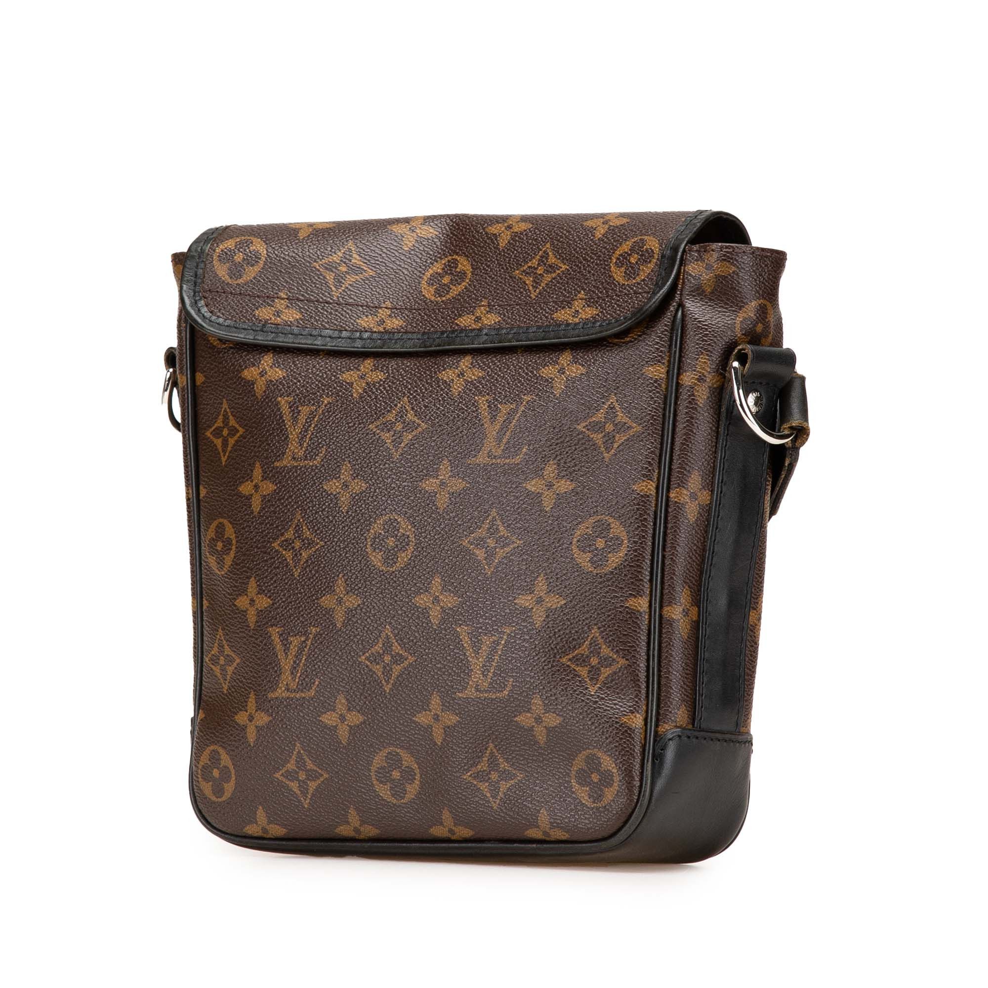 Louis Vuitton Louis Vuitton Monogram Macassar Bass PM Size ONE SIZE - 2 Thumbnail