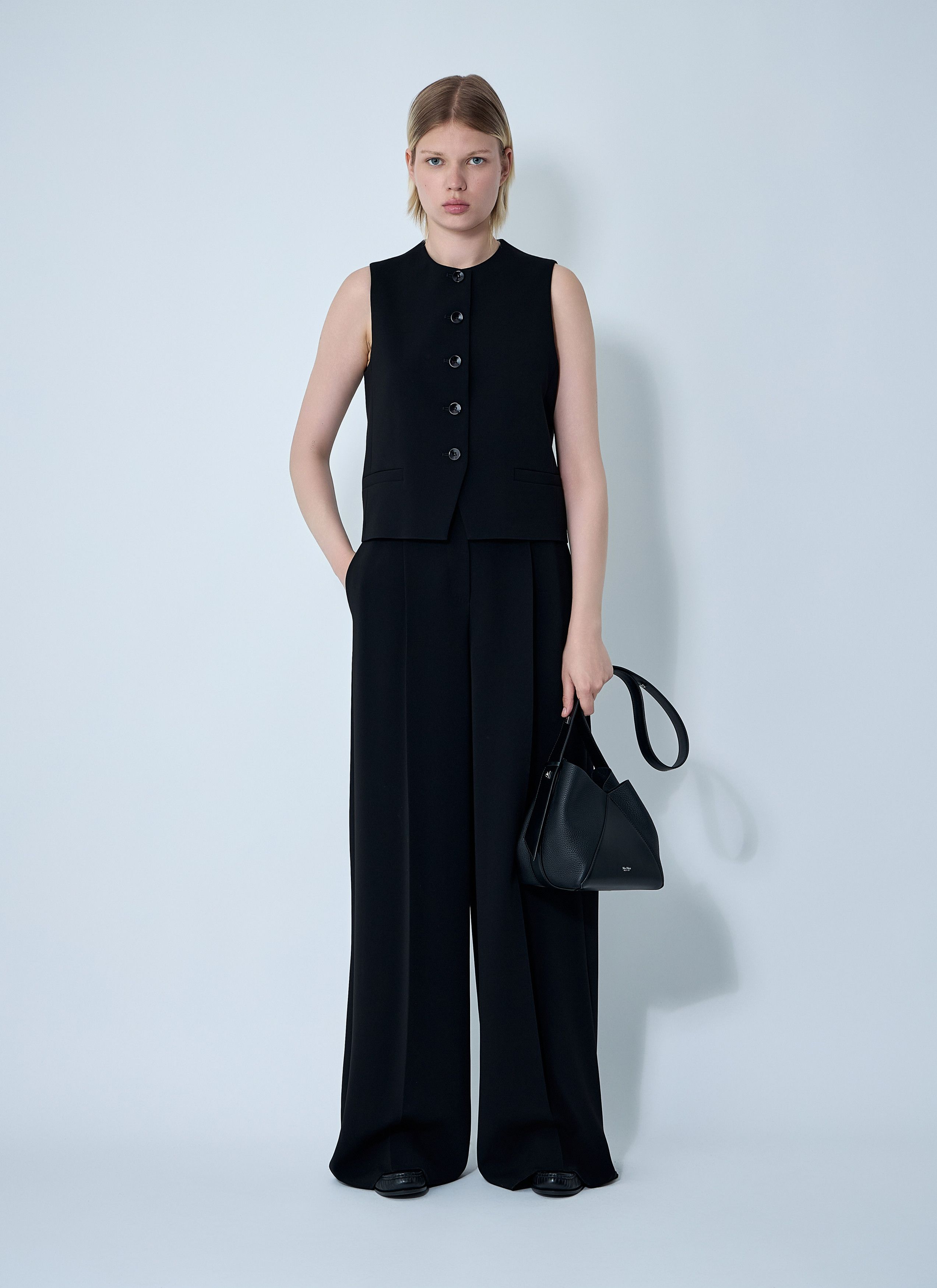 Max Mara Denver Waistcoat Size M / US 6-8 / IT 42-44 - 2 Thumbnail