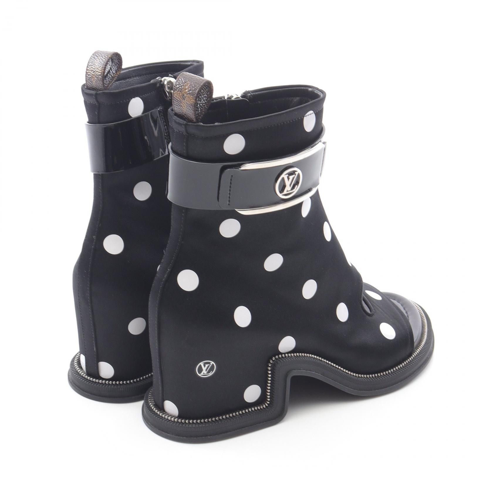 Louis Vuitton Louis Vuitton Louis Vuitton Moonlight Line Monogram Patent Leather Fabric Boots Canvas Shoes 1AA0KD Size ONE SIZE - 2 Thumbnail