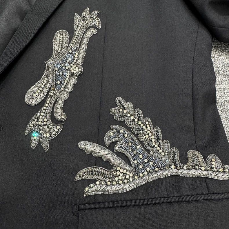 Dolce & Gabbana DG show heavy embroidery beaded blazer Size US L / EU 52-54 / 3 - 3 Thumbnail