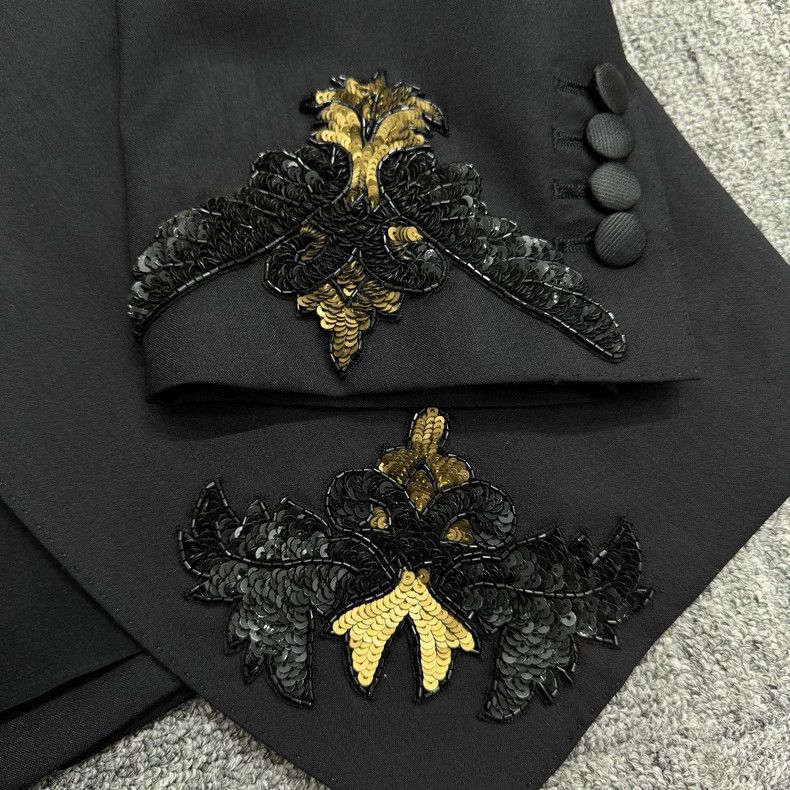 Dolce & Gabbana DG gold custom sequin wool blazer Size US L / EU 52-54 / 3 - 4 Thumbnail