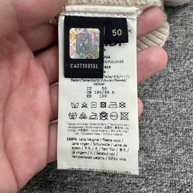 Fendi Fendi V-neck multicolor sweater Size US L / EU 52-54 / 3 - 5 Thumbnail