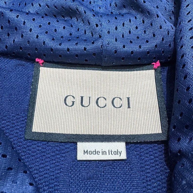 Gucci Gucci embossed logo hooded sweatshirt Size US M / EU 48-50 / 2 - 3 Thumbnail