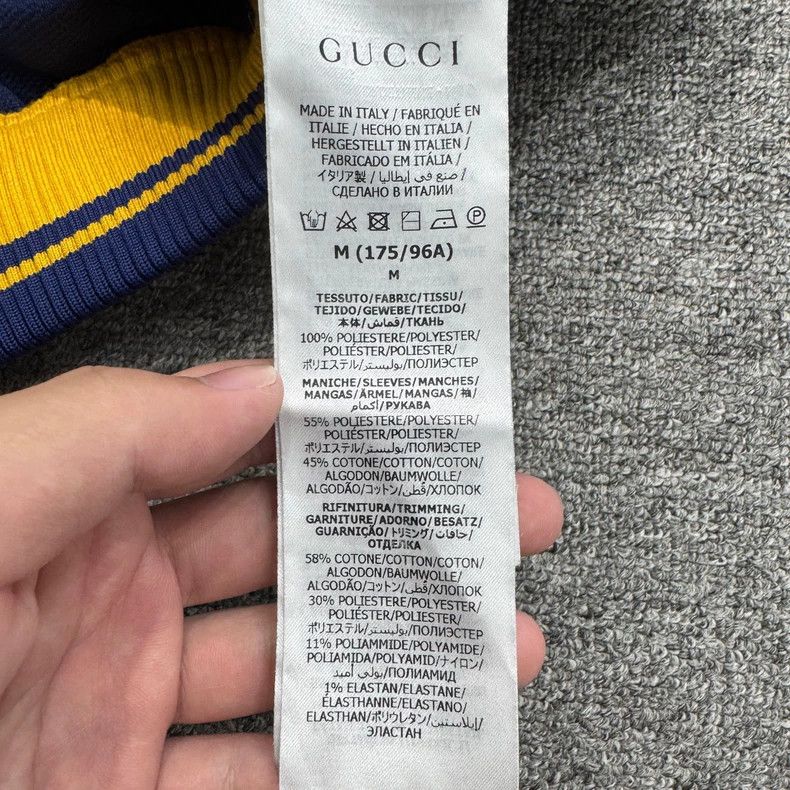 Gucci Gucci embossed logo hooded sweatshirt Size US M / EU 48-50 / 2 - 4 Thumbnail