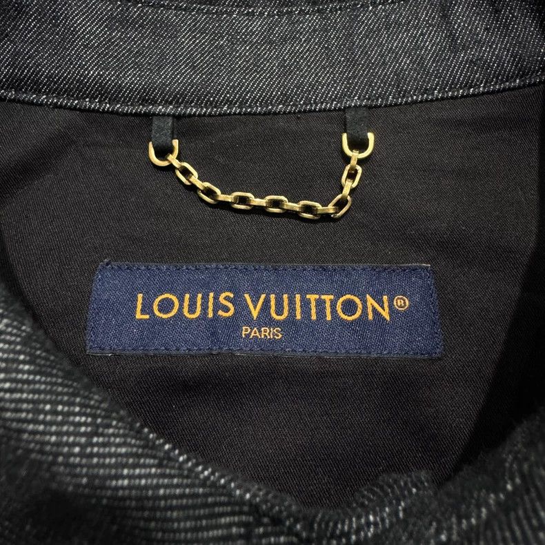 Louis Vuitton louis vuitton lv short sleeve shirt Size US S / EU 44-46 / 1 - 4 Thumbnail