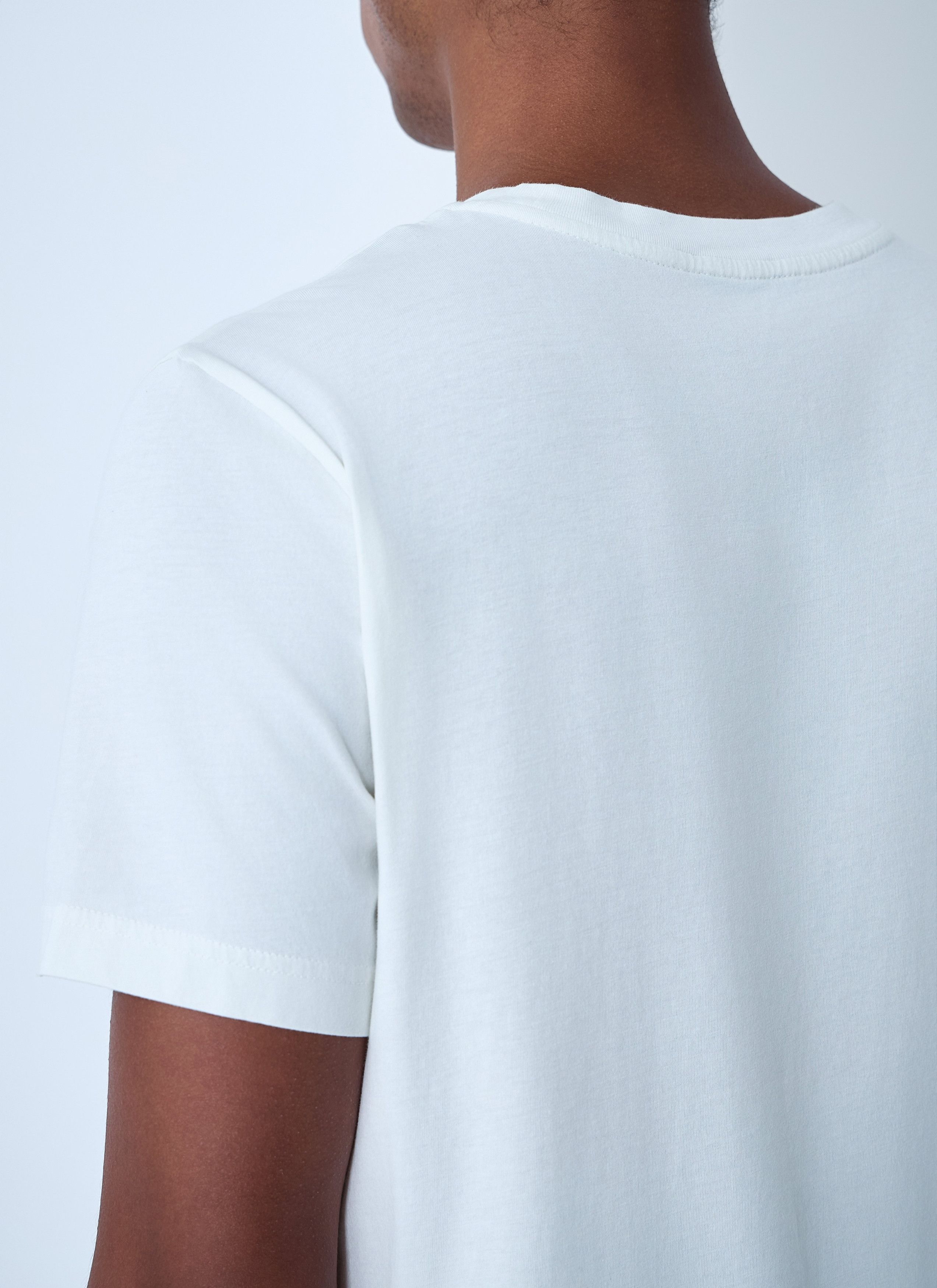Moncler Logo Motif T-Shirt Size US XXL / EU 58 / 5 - 6 Thumbnail