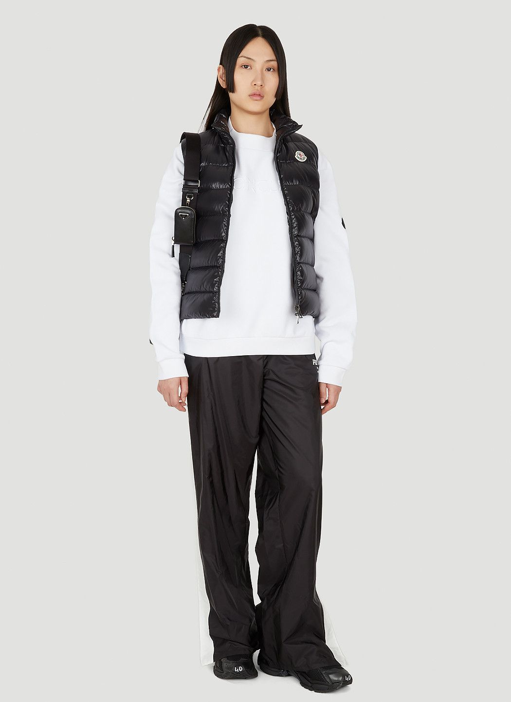 Moncler Ghany Sleeveless Jacket Size XXS / US 00 / IT 34 - 2 Thumbnail