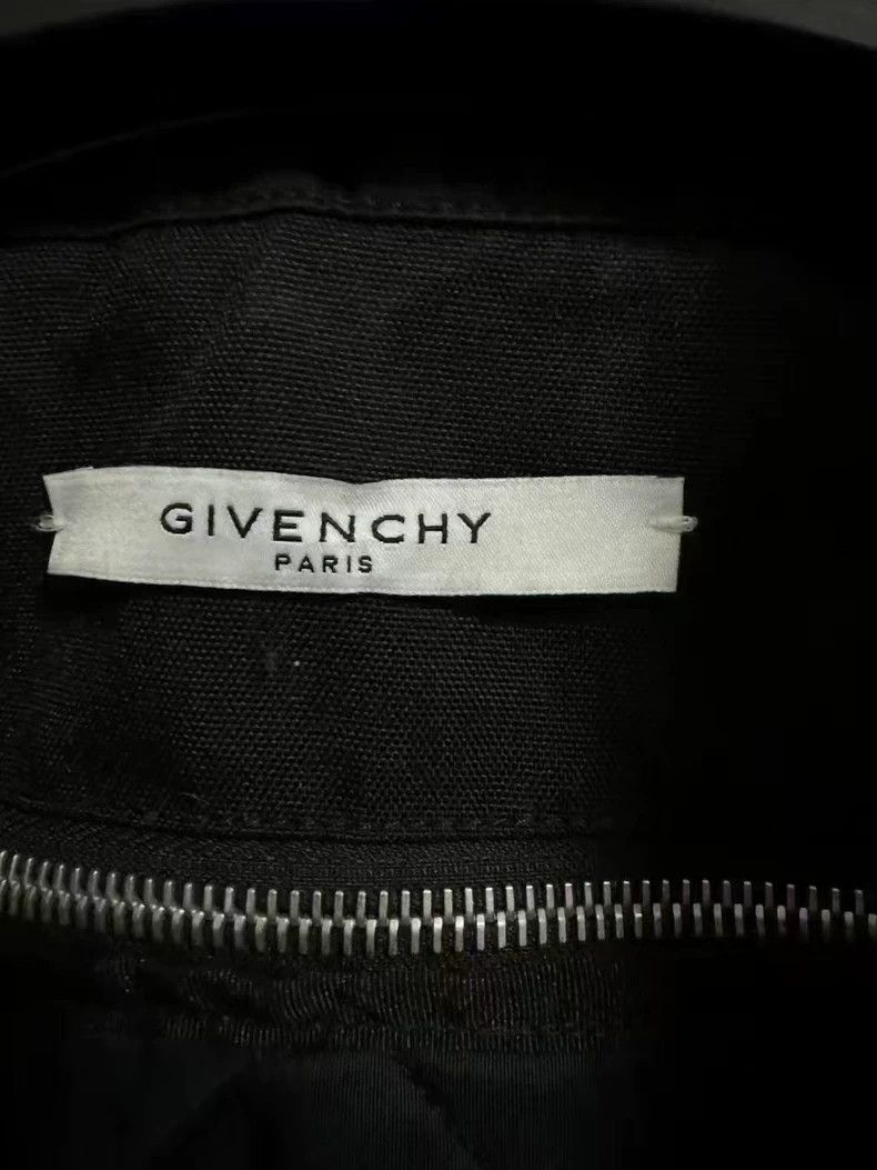 Givenchy Givenchy detachable two-way coat Size US L / EU 52-54 / 3 - 3 Thumbnail