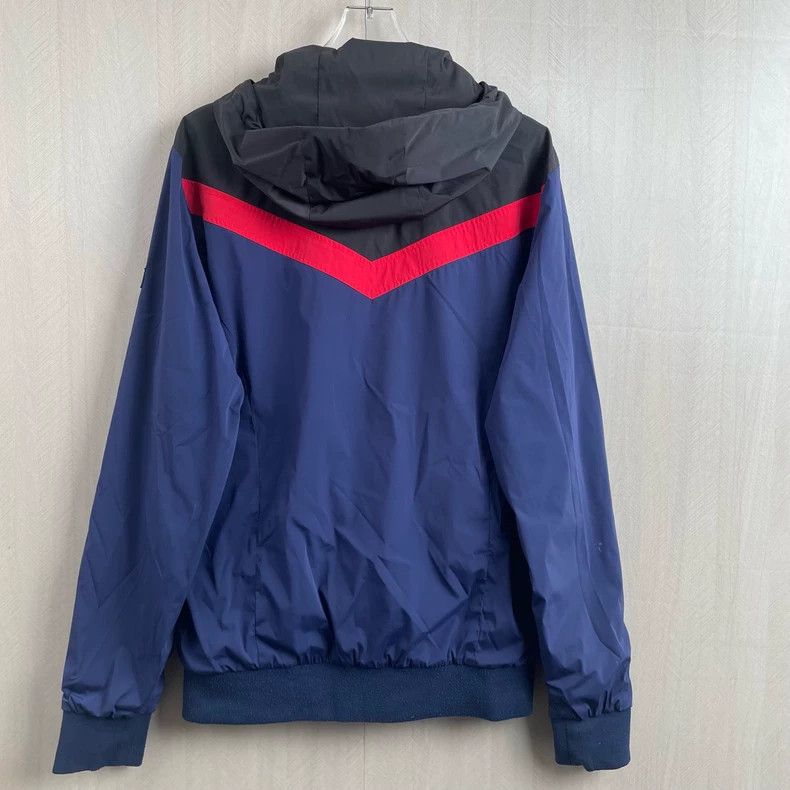 Fendi fendi two-sided windbreaker jacket Size US L / EU 52-54 / 3 - 2 Thumbnail