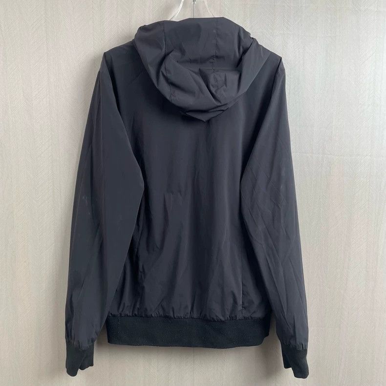 Fendi fendi two-sided windbreaker jacket Size US L / EU 52-54 / 3 - 4 Thumbnail