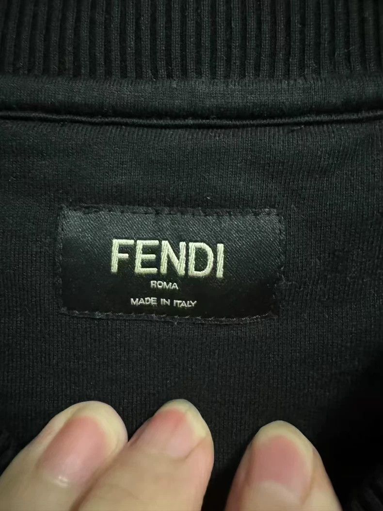 Fendi Fendi monster round neck sweatshirt Size US S / EU 44-46 / 1 - 3 Thumbnail