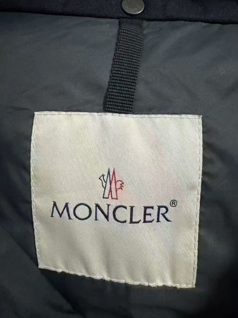 Moncler Moncler spliced down jacket Size US S / EU 44-46 / 1 - 3 Thumbnail